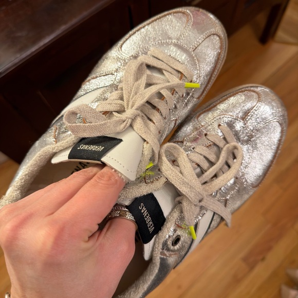 Verbenas Sneakers - Picture 3 of 6